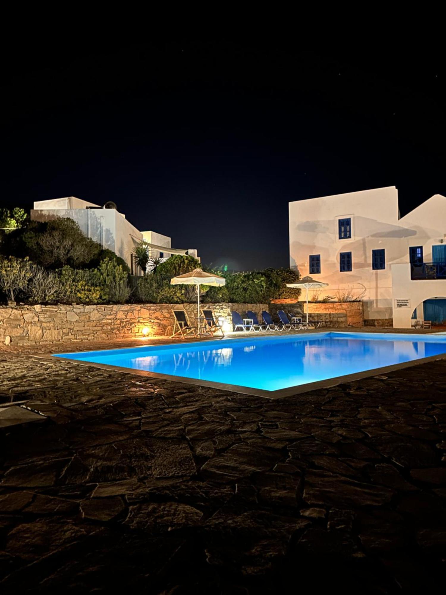 Iliopetra Studios Chrisi Akti  Extérieur photo