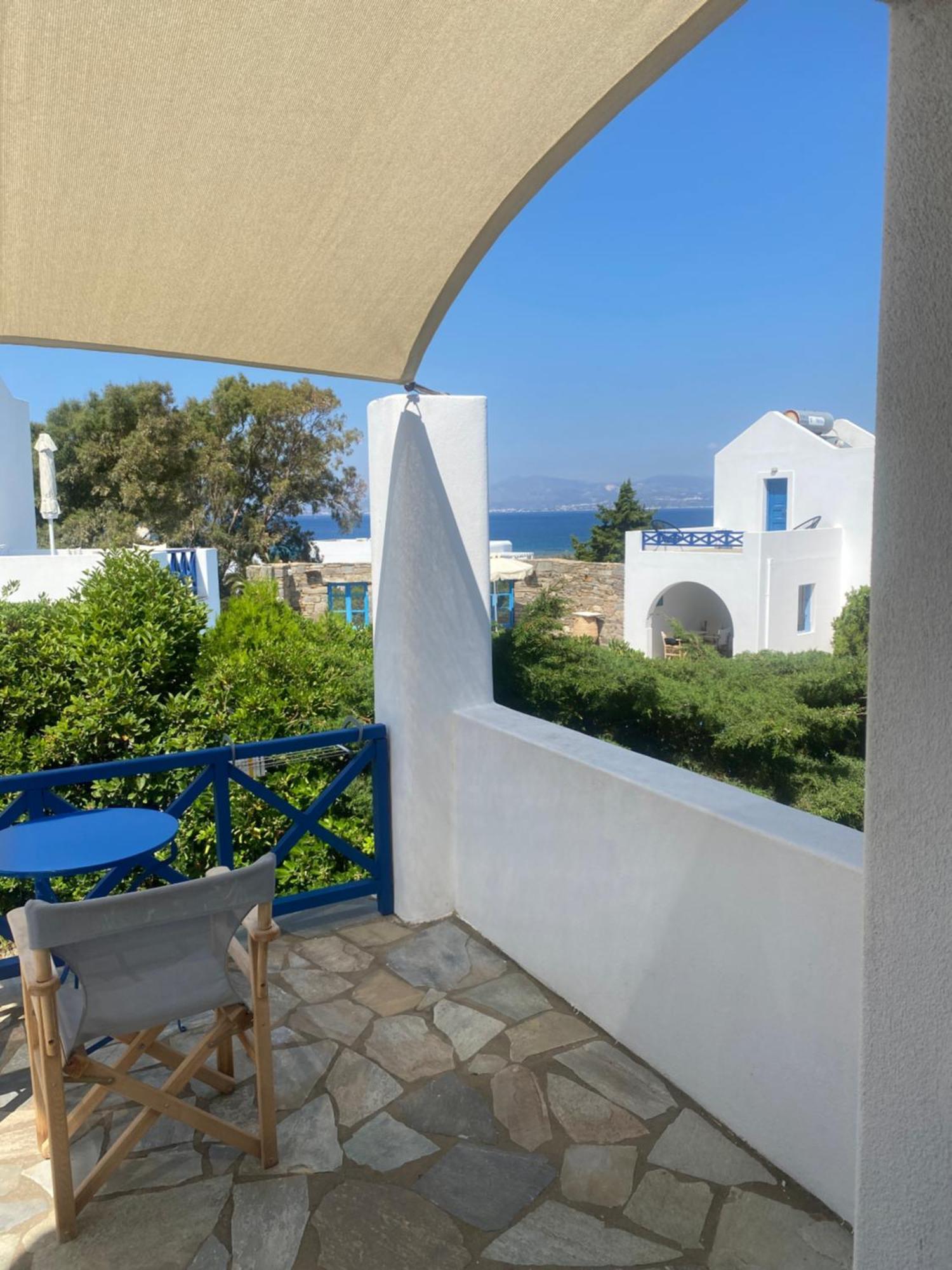 Iliopetra Studios Chrisi Akti  Extérieur photo