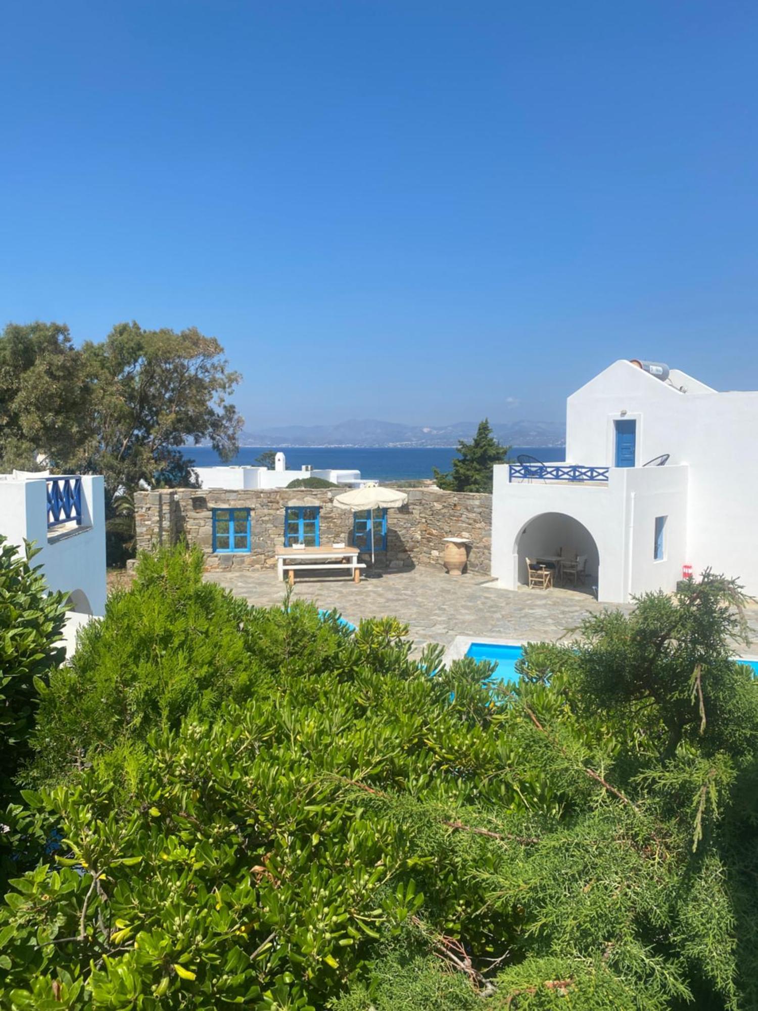 Iliopetra Studios Chrisi Akti  Extérieur photo